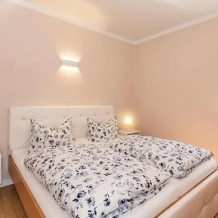 An Den Beiden Krebsseen - Ferienhaeuser-wohnungen Heringsdorf (Usedom)