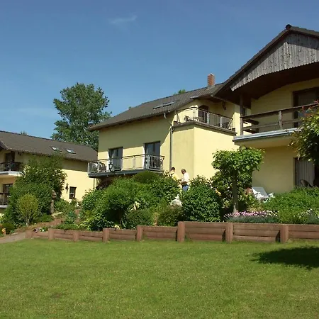 An Den Beiden Krebsseen - Ferienhaeuser-wohnungen Heringsdorf (Usedom)